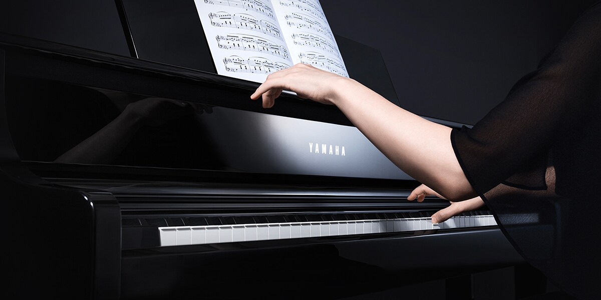CLP-800 Series - Overview - Clavinova - Products - Pianos - Yamaha