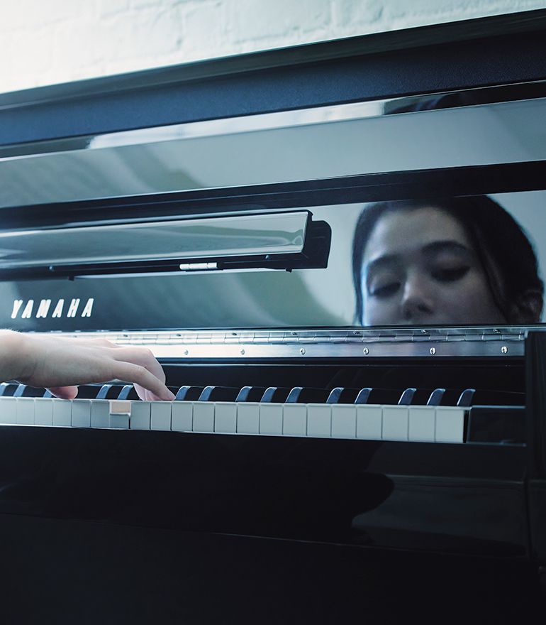 NU1XA - Specs - AvantGrand - Pianos - Musical Instruments