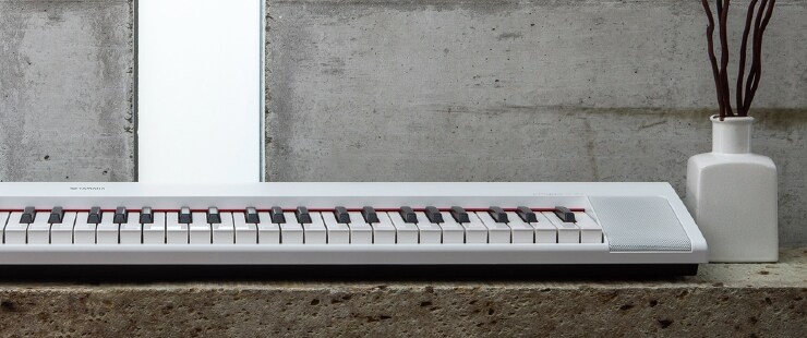 【国内海外兼用】YAMAHA Piaggero NP-32 NP-32/12 - Overview - Portable Keyboards - Products - Keyboard