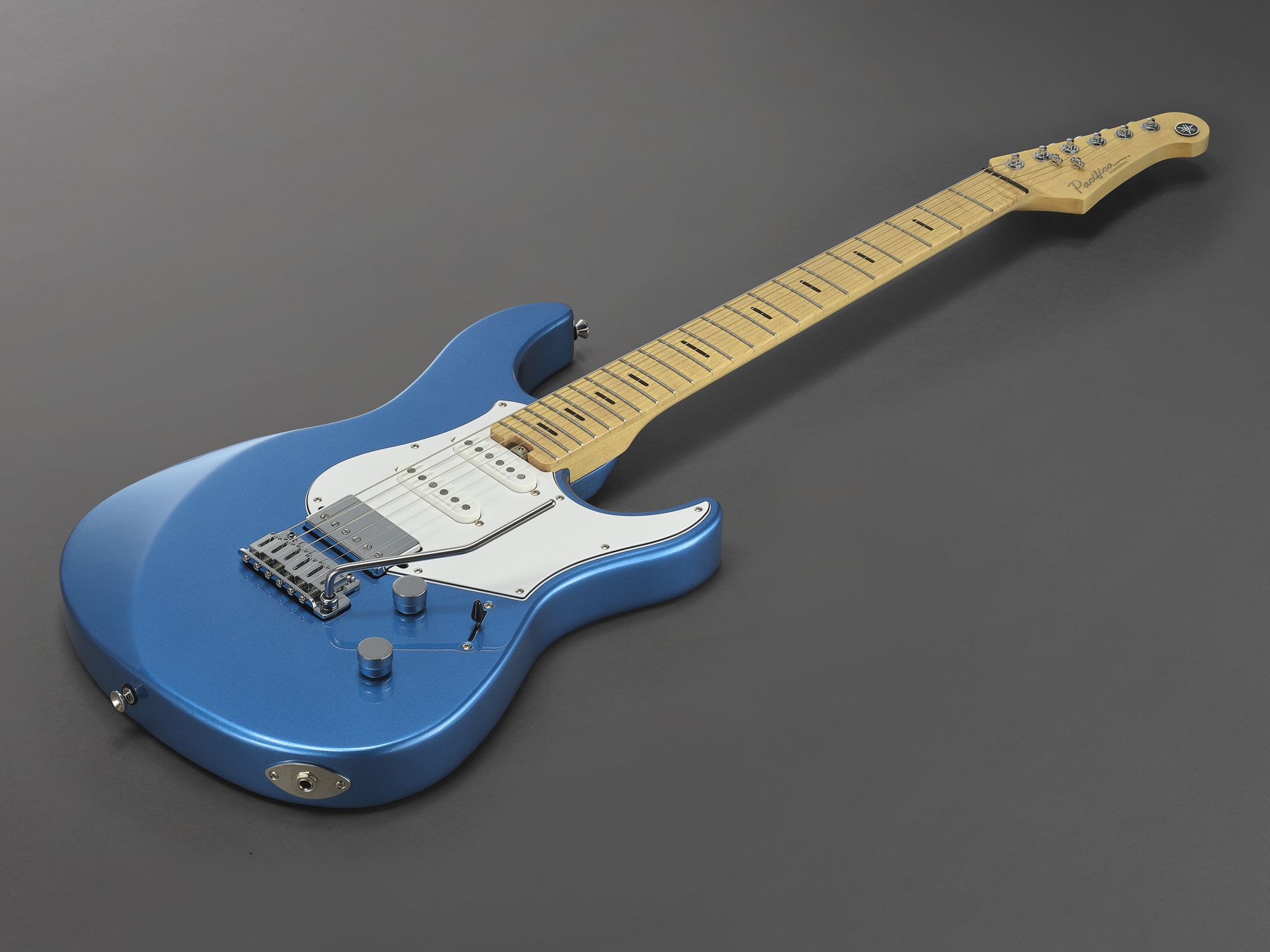 Pacifica - Pacifica Professional - Electric Guitars