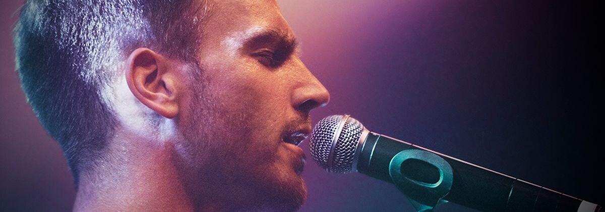 True sound scene image of the YH4000 headphones