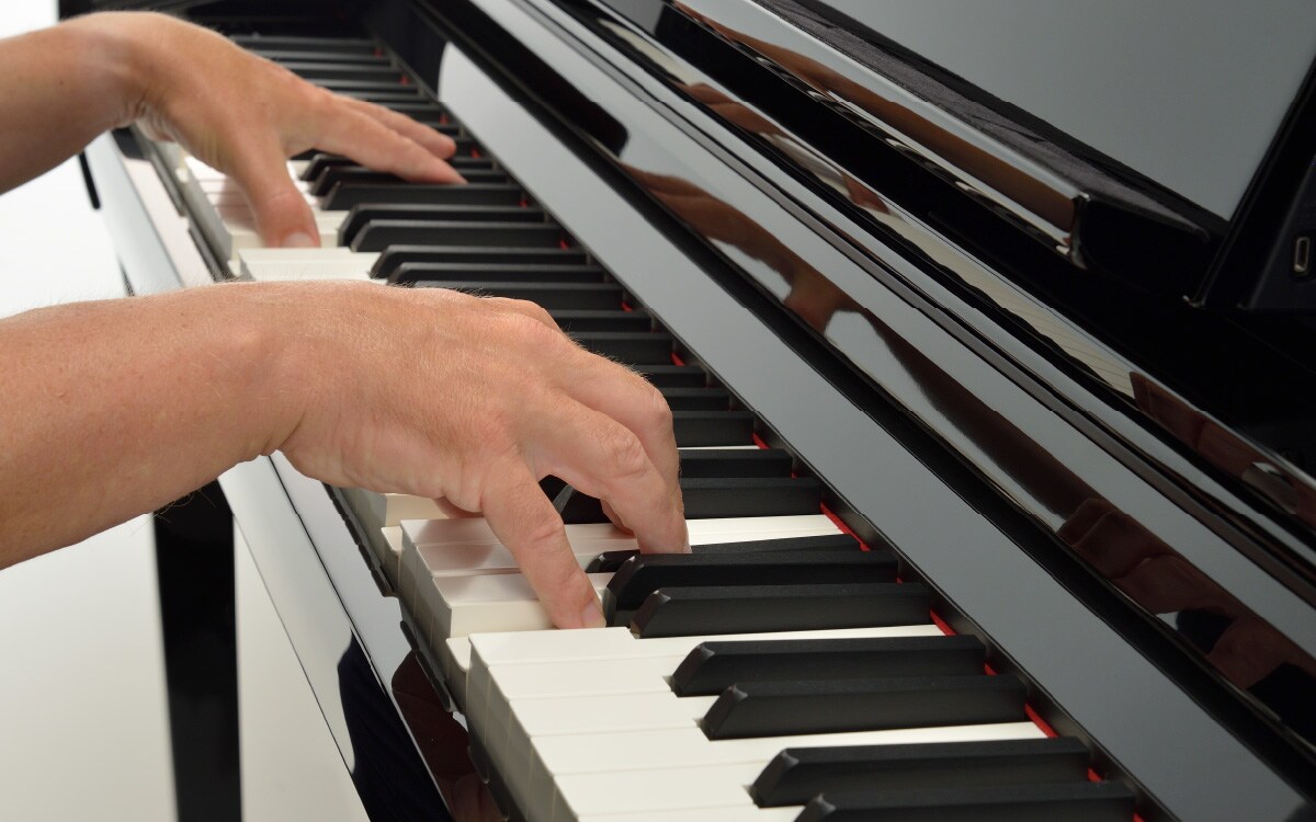 楽器 YAMAHA Clavinova CLP-725 - Overview - Clavinova - Products - Pianos - Yamaha