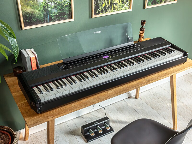 FC35 - Overview - Accessories - Products - Pianos - Yamaha