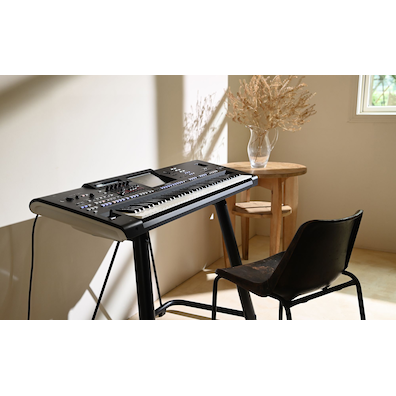 Genos2 on the dedicated L-7B keyboard stand
