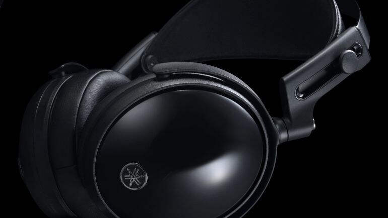 Casque audio fermé haut de gamme Yamaha YH-C3000 équipés d'un haut-parleur ARMODYNAMIC™