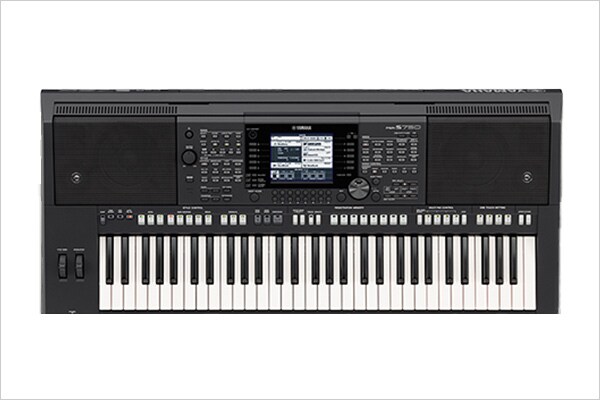 PSR-S750