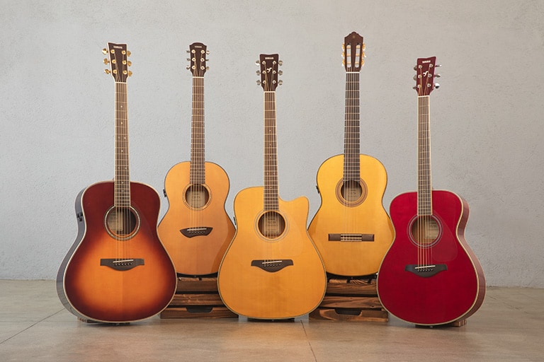 Guitares Acoustiques pour une harmonie naturellement parfaite