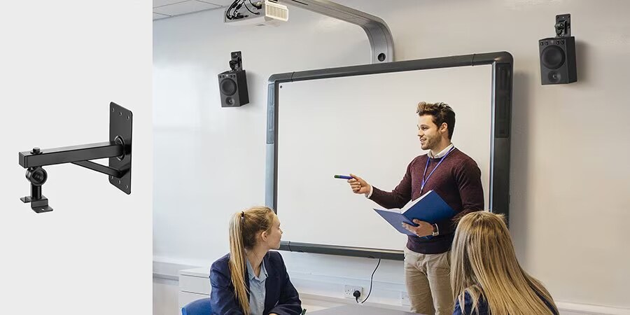 Enceinte de contrôle amplifiée Yamaha MSP3A comme sortie audio pour les appareils des TIC dans les écoles